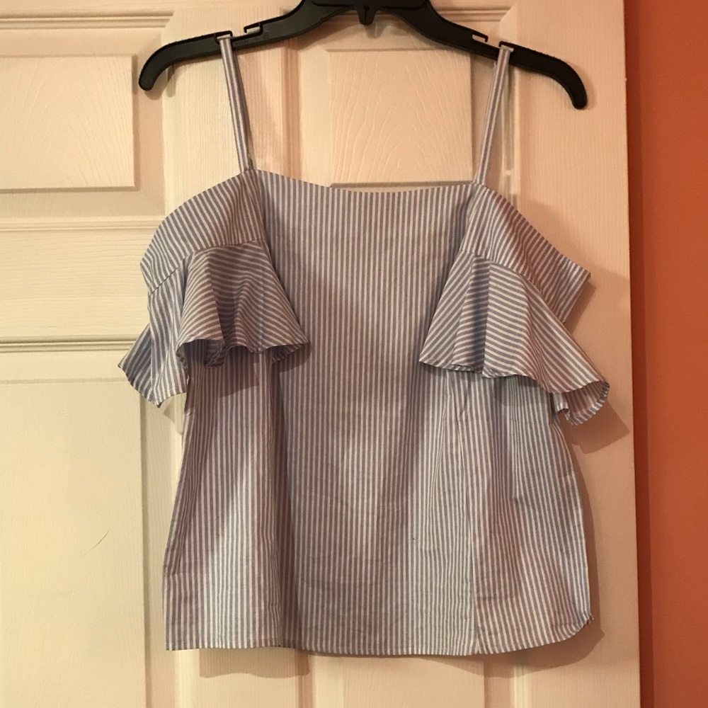 Off the shoulder shirt!